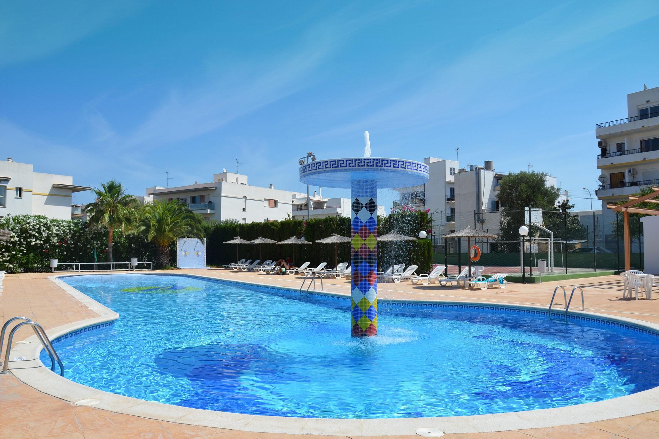 Aparthotel Vibra Bay Sant Antoni de Portmany Exterior foto