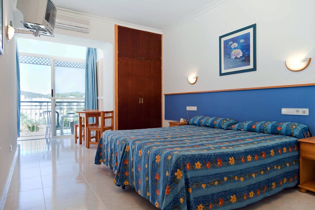 Aparthotel Vibra Bay Sant Antoni de Portmany Exterior foto