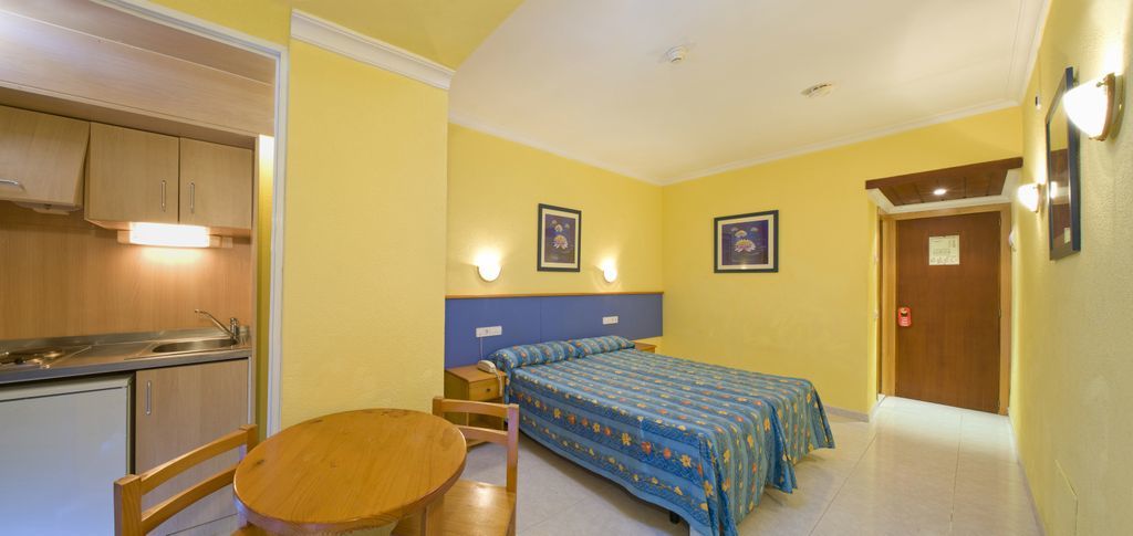 Aparthotel Vibra Bay Sant Antoni de Portmany Exterior foto